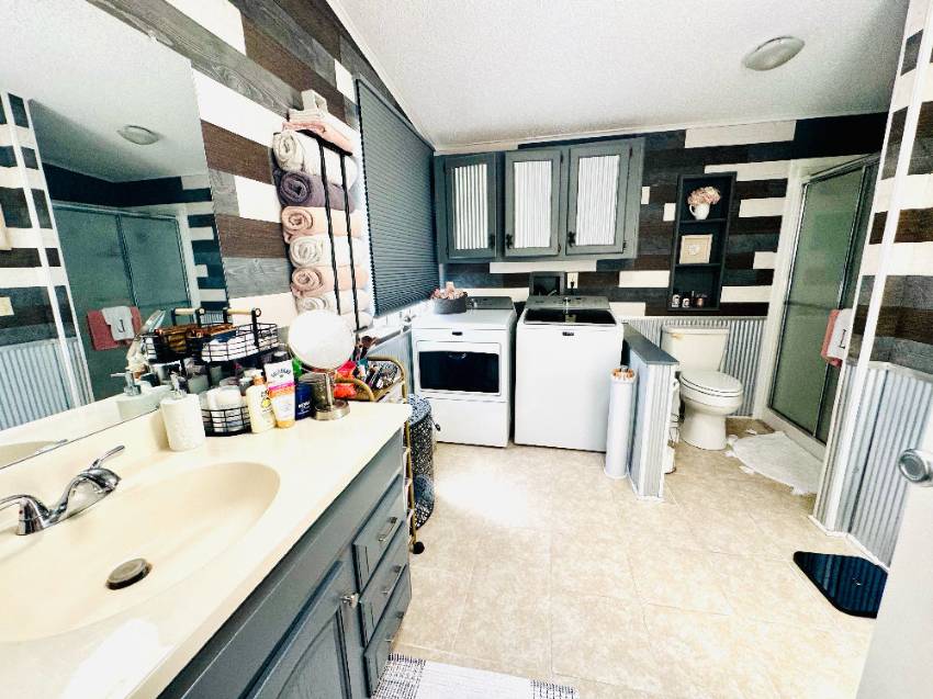 1374 Deverly Drive a Lakeland, FL Mobile or Manufactured Home for Sale
